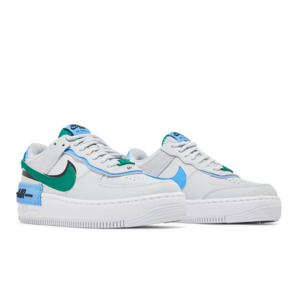 Women’s Nike Air Force One ‘Photon Dust Malachite’